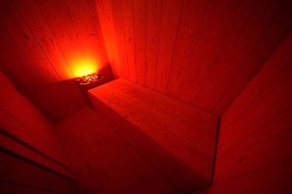 Facial treatment room